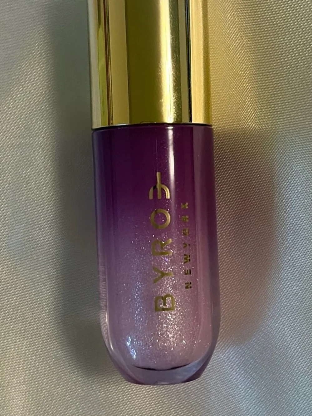 BYROE New York Sugar Plum Shimmer Lip Oil